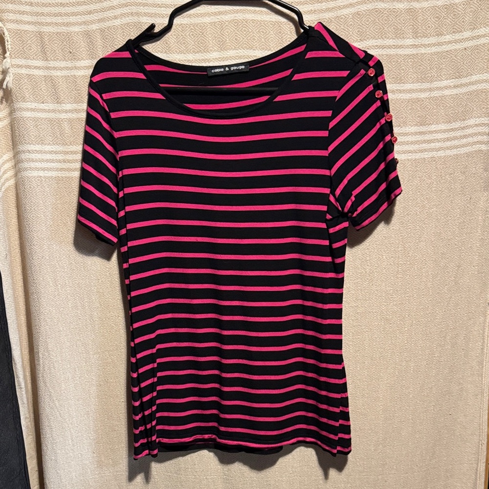 Cable & Gauge Black & Pink Stripes Tee
